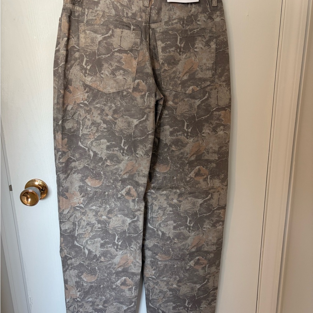 Garage Women's Camo Jean - Picture 3 of 4